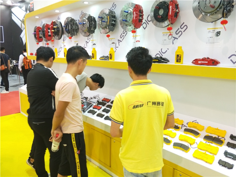 廣州賽驅 專注剎車改裝升級件 廣州賽驅 專注剎車改裝升級件